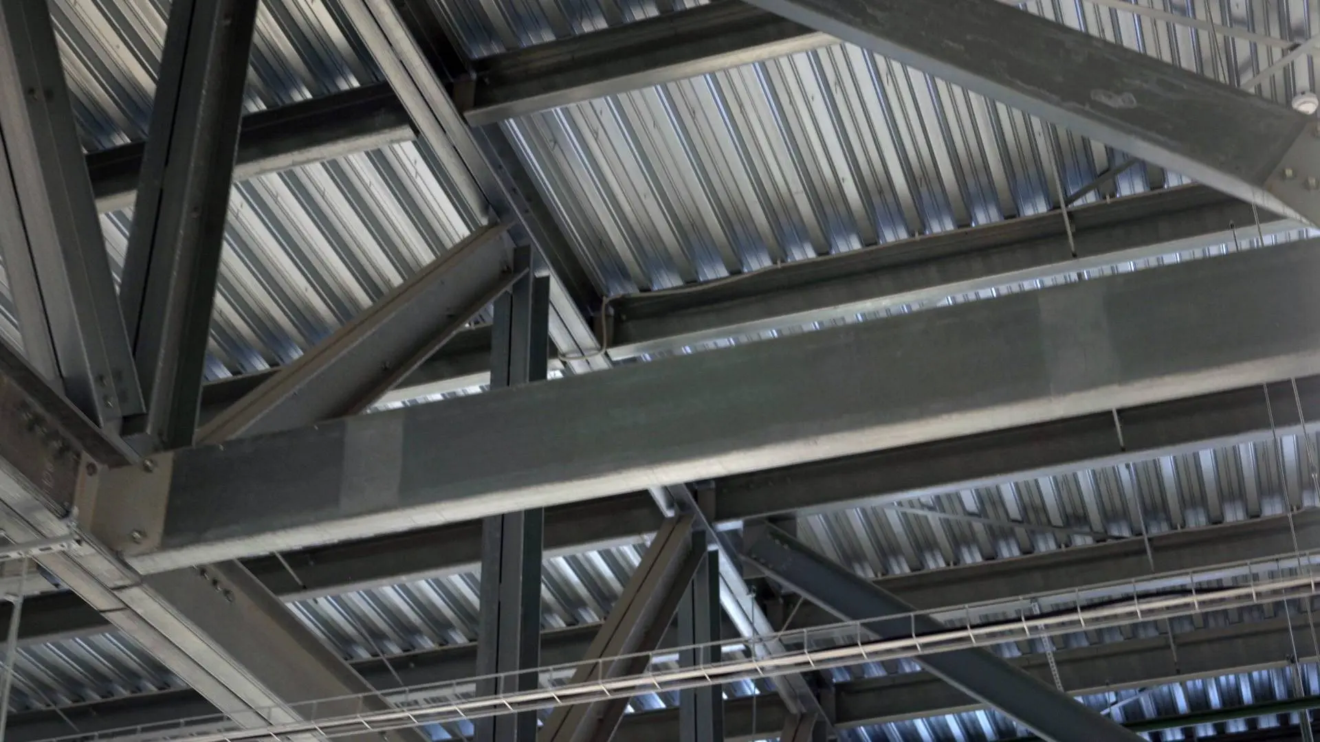 ПК «Веста» объявляет о завершение строительства быстровозводимого магазина 27 х 62 х 7.2 ПЯТЕРОЧКА в г. Пушкино, Россия