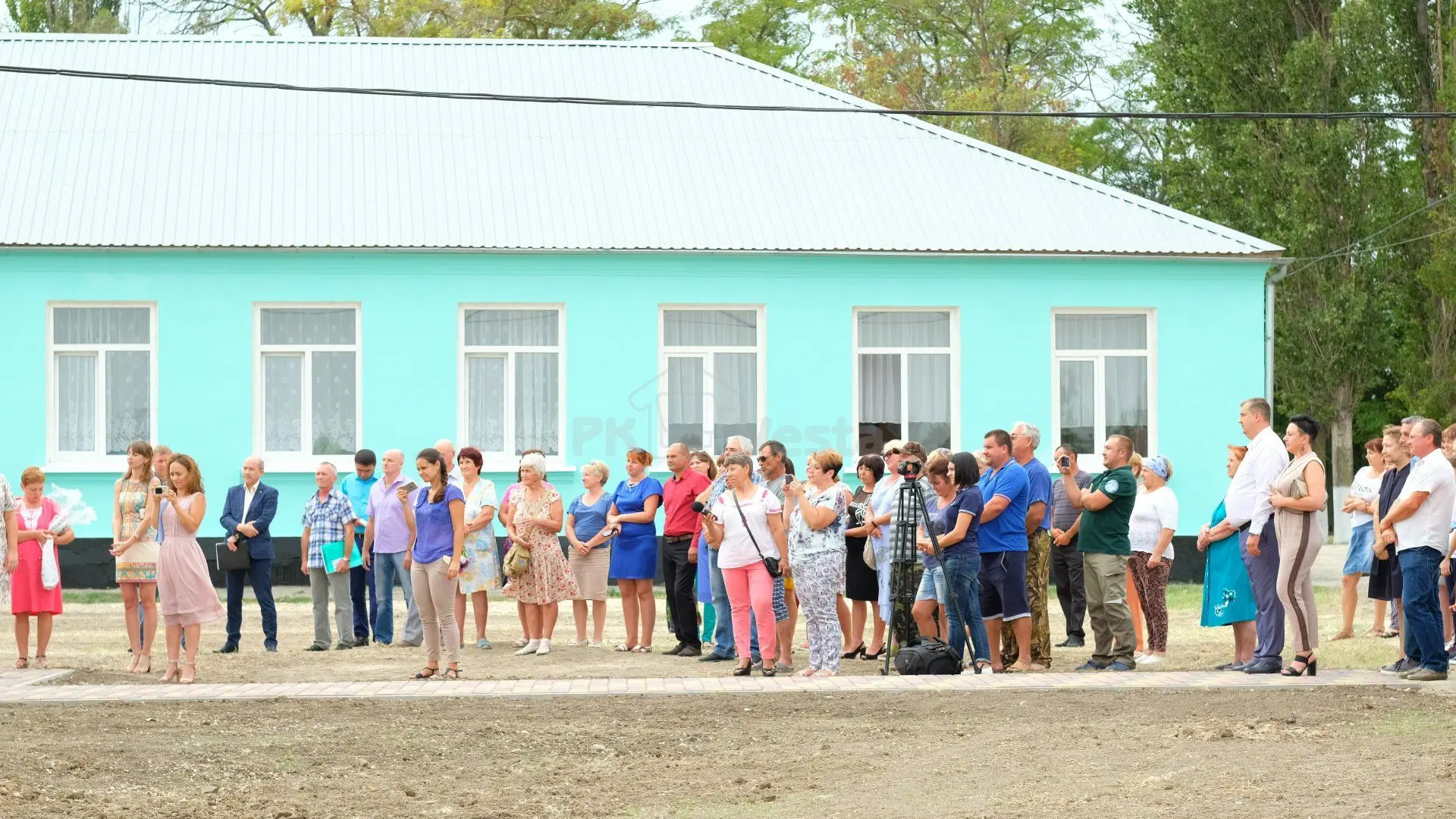 ПК «Веста» объявляет о презентации первого детского спорт зала 15 х 30 х 4.2/7 главе республики Крым в России - Сергею Аксенову