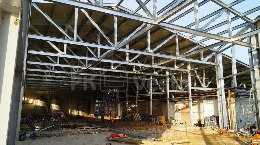 ПК Веста объявляет о завершение монтажа стальных конструкций фармацевтической фабрики в Рязанской обл., Россия