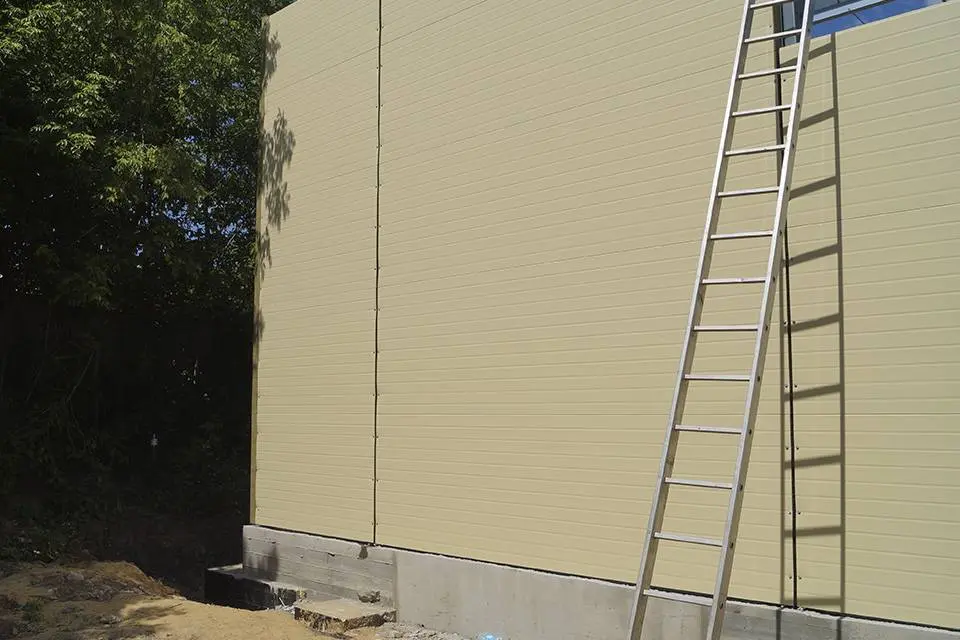 Завод ПК Веста объявляет о заказе быстровозводимого склада/производства 13.3х42х6 для изготовления обоев в г. Тула, Россия