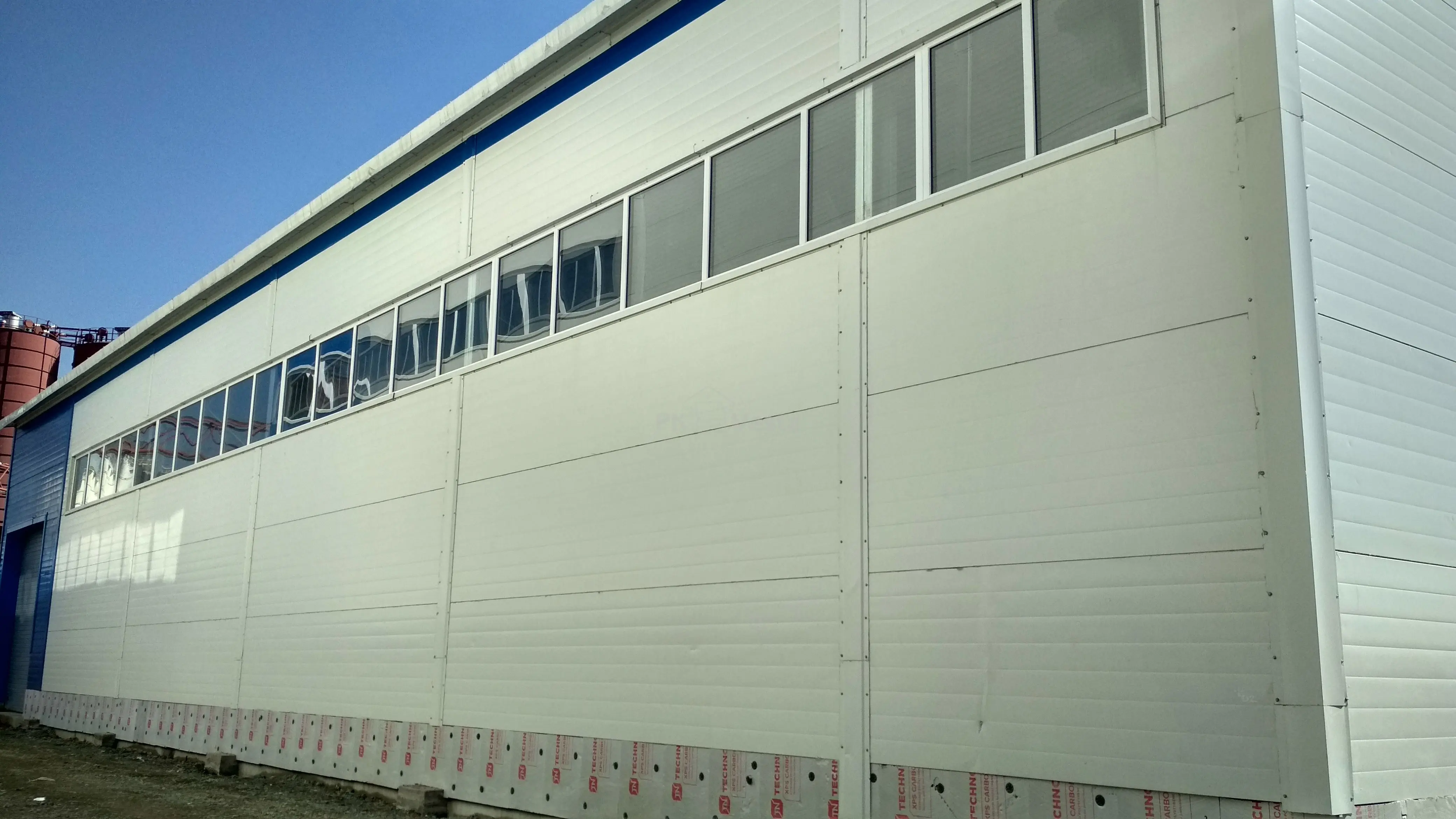 ПК Веста объявляет о завершение монтажа быстровозводимого промышленного комплекса/Складов 42Ш х 48Д х 11В по изготовлению дорожной плитки в г. Астана, Казахстан