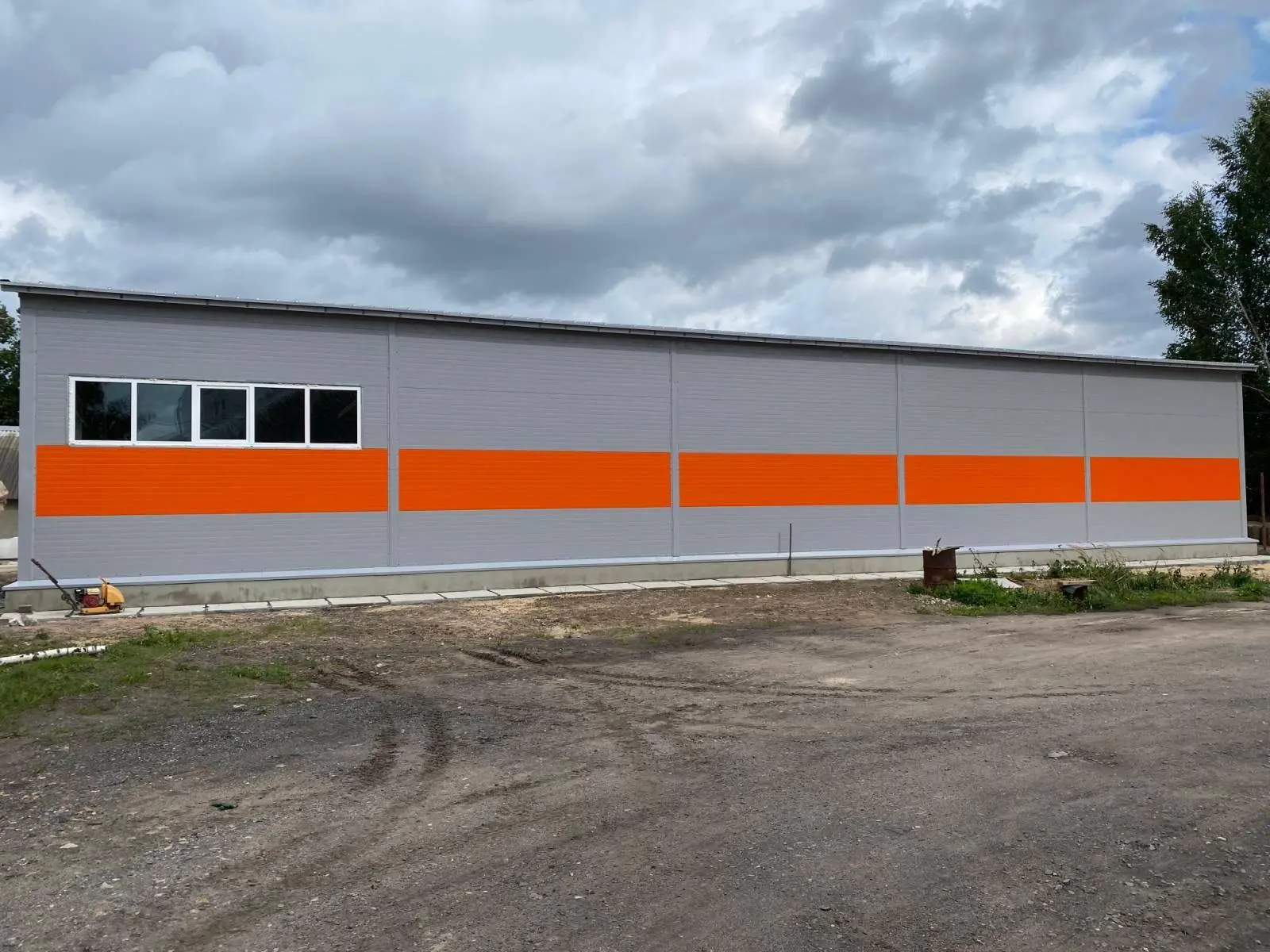 Завод ПК Веста объявляет об экспортном заказе быстровозводимого мебельного цеха с офисом 15х30х4.2 в г. Могилев, Беларусь