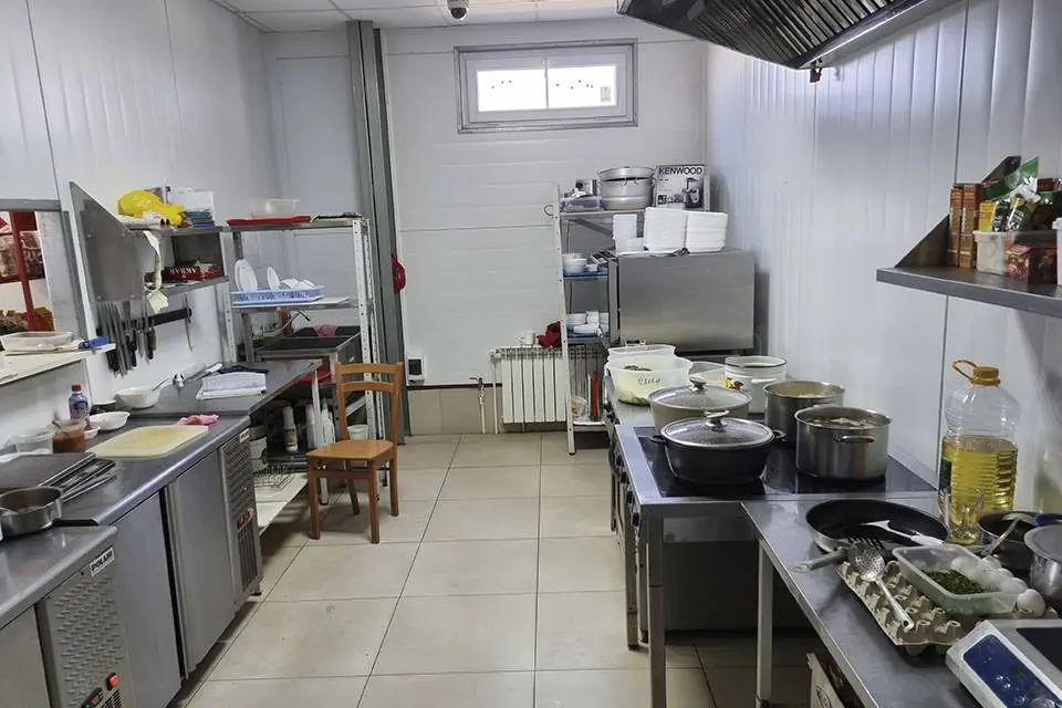 ПК «Веста» объявляет о начале монтажа быстровозводимого кафе 8 х 15 х 5.4 из ЛСТК с необычным дизайном в г. Элиста, Россия