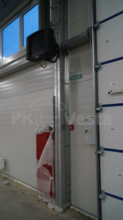 ПК «Веста» объявляет о завершение монтажа быстровозводимого склада для хранения китайских запчастей 15Ш х 42Д х 7В в г. Чехов, Россия