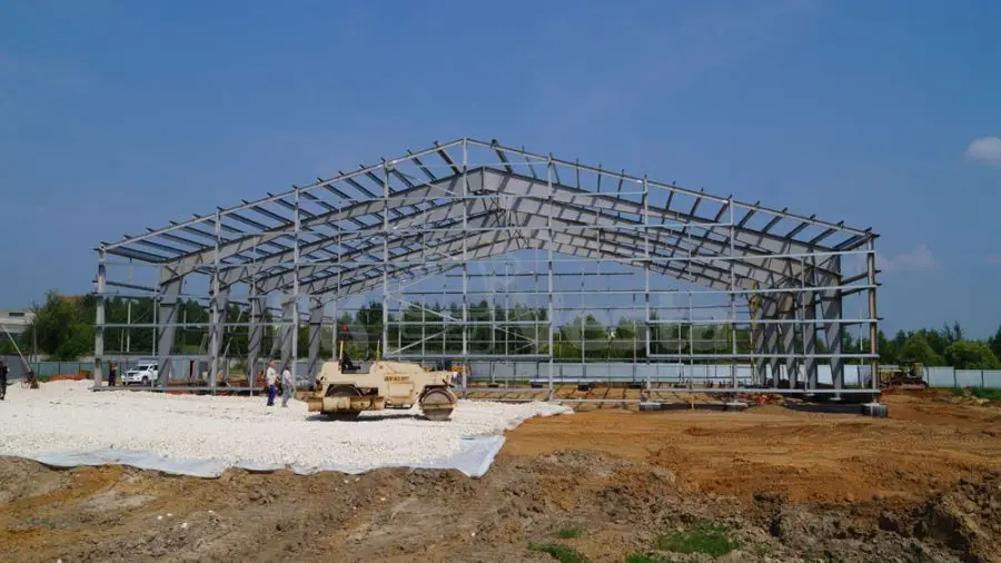 ПК «Веста» объявляет о вводе в эксплуатацию быстровозводимого здания 36 х 36 х 7 завода по изготовлению полимерных изделий в МО, Россия