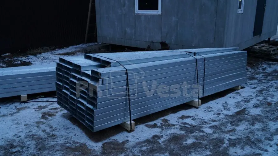 ПК «Веста» объявляет о завершении монтажа каркаса для быстровозводимого завода по изготовлению корма для рыб в г. Тула, Россия