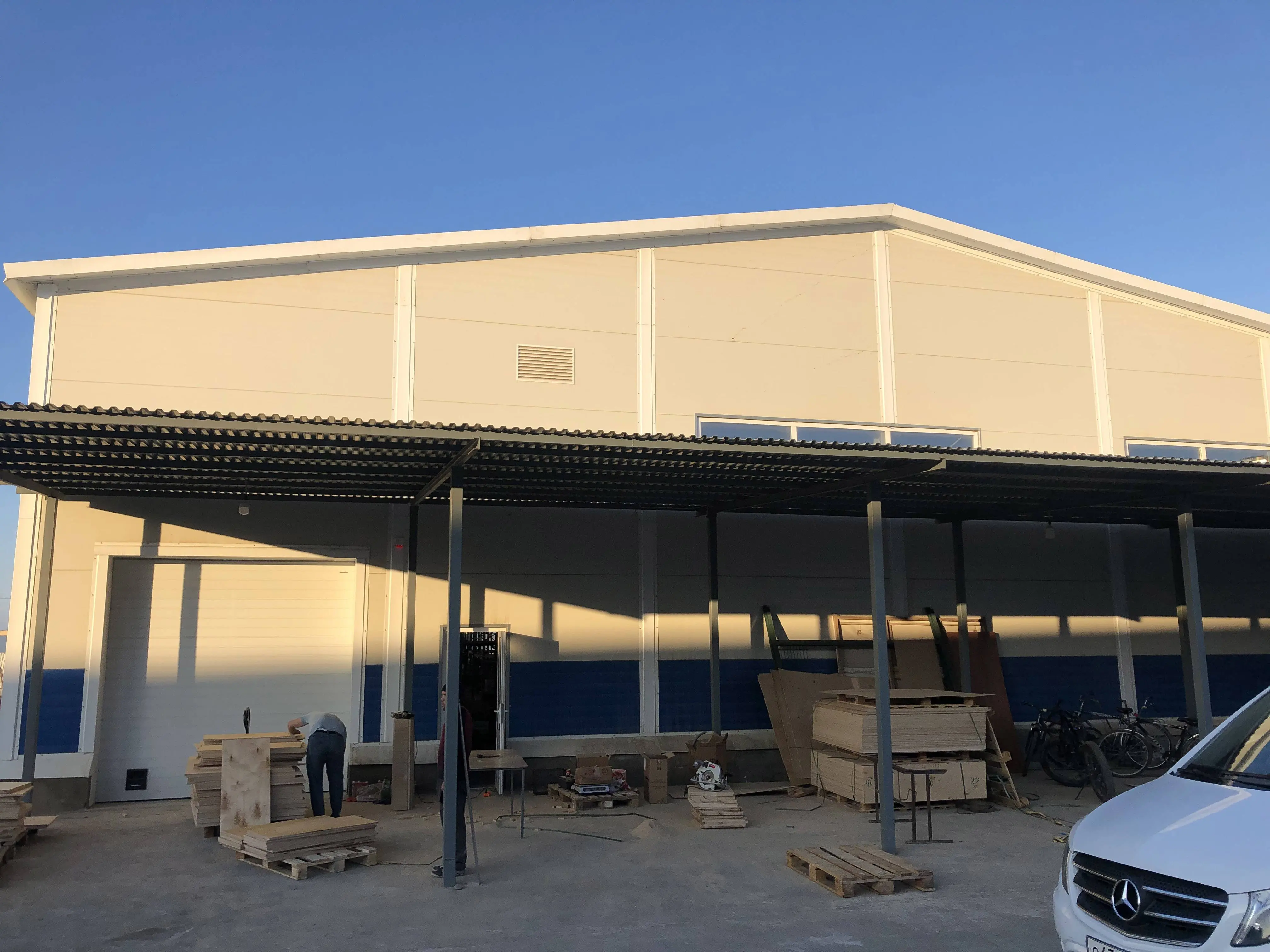 ПК Веста объявляет о завершении монтажа быстровозводимого магазина 24Ш х 63Д х 6.4В в г. Дагестанские Огни, Кавказ, Россия