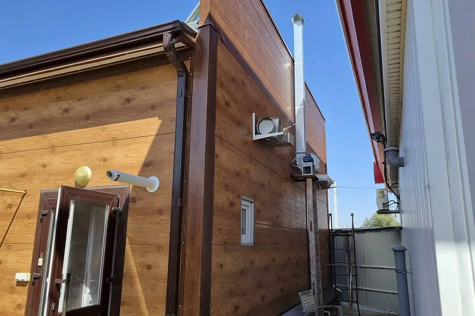 ПК «Веста» объявляет о начале монтажа быстровозводимого кафе 8 х 15 х 5.4 из ЛСТК с необычным дизайном в г. Элиста, Россия