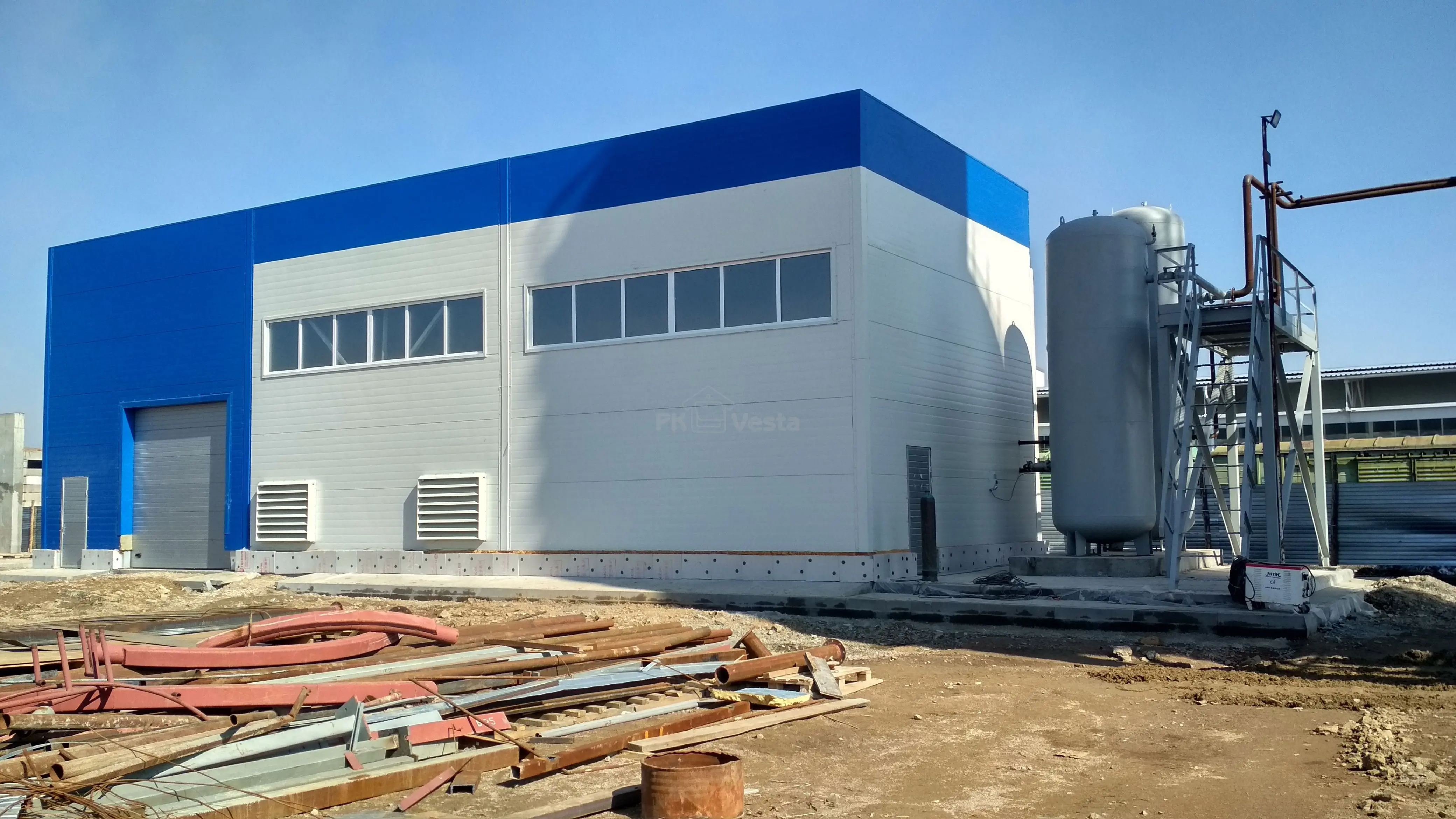 ПК Веста объявляет о завершение монтажа быстровозводимого промышленного комплекса/Складов 42Ш х 48Д х 11В по изготовлению дорожной плитки в г. Астана, Казахстан