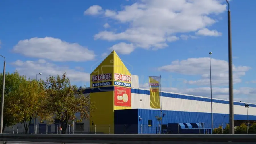 Фотосессия быстровозводимых зданий в Европе