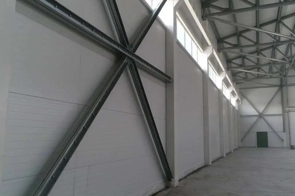 Завод ПК Веста объявляет о завершении монтажа быстровозводимого завода/офиса 24х60х8 по изготовлению солнечных батарей в г. Аксай, Казахстан