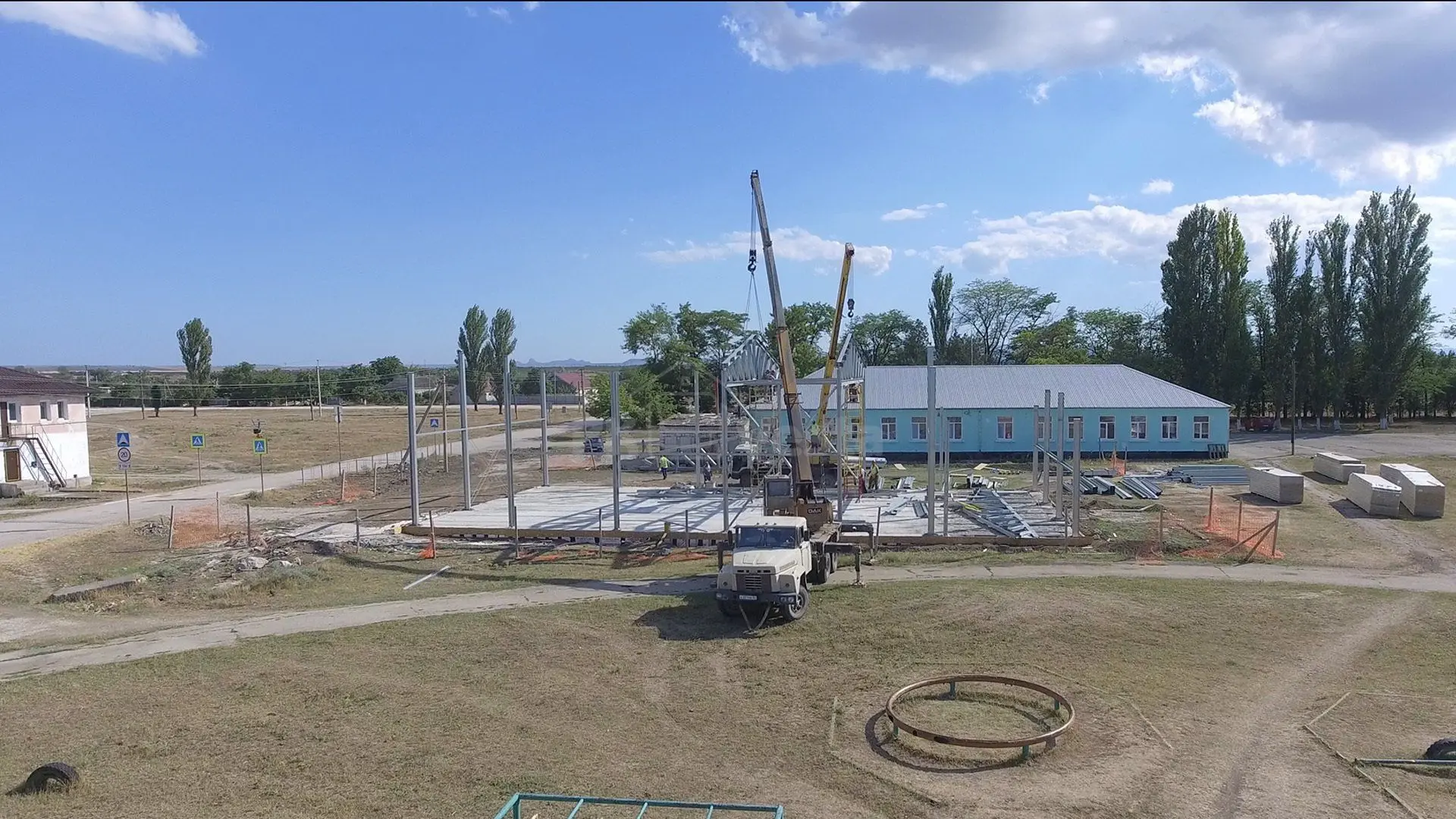 ПК «Веста» объявляет о презентации первого детского спорт зала 15 х 30 х 4.2/7 главе республики Крым в России - Сергею Аксенову