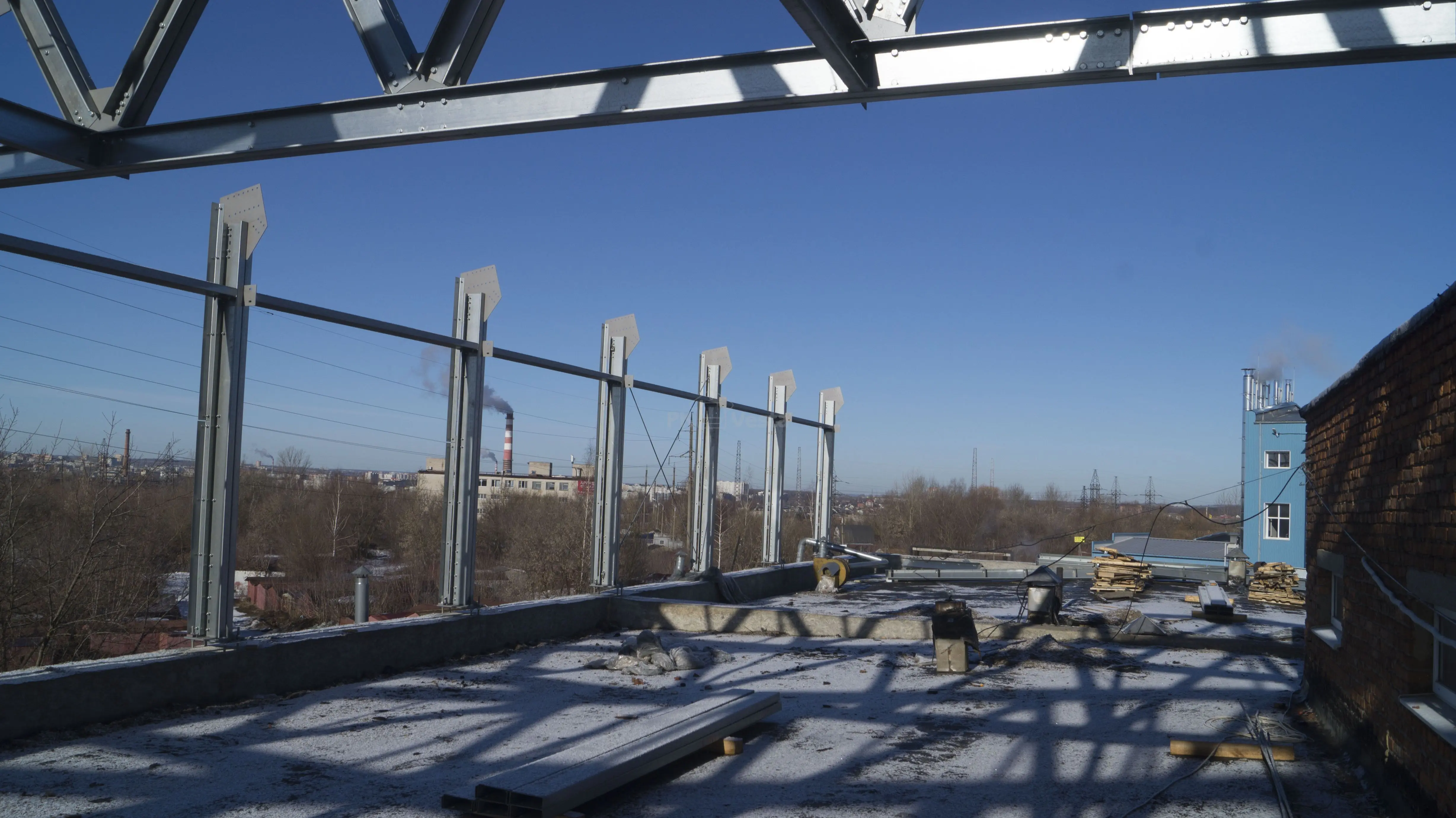 ПК «Веста» объявляет о начале монтажа быстровозводимой надстройки 15 х 70 х 3.3 из ЛСТК для третьего этажа старого здания под техническую зону, склады и офисы в г. Тула, Россия