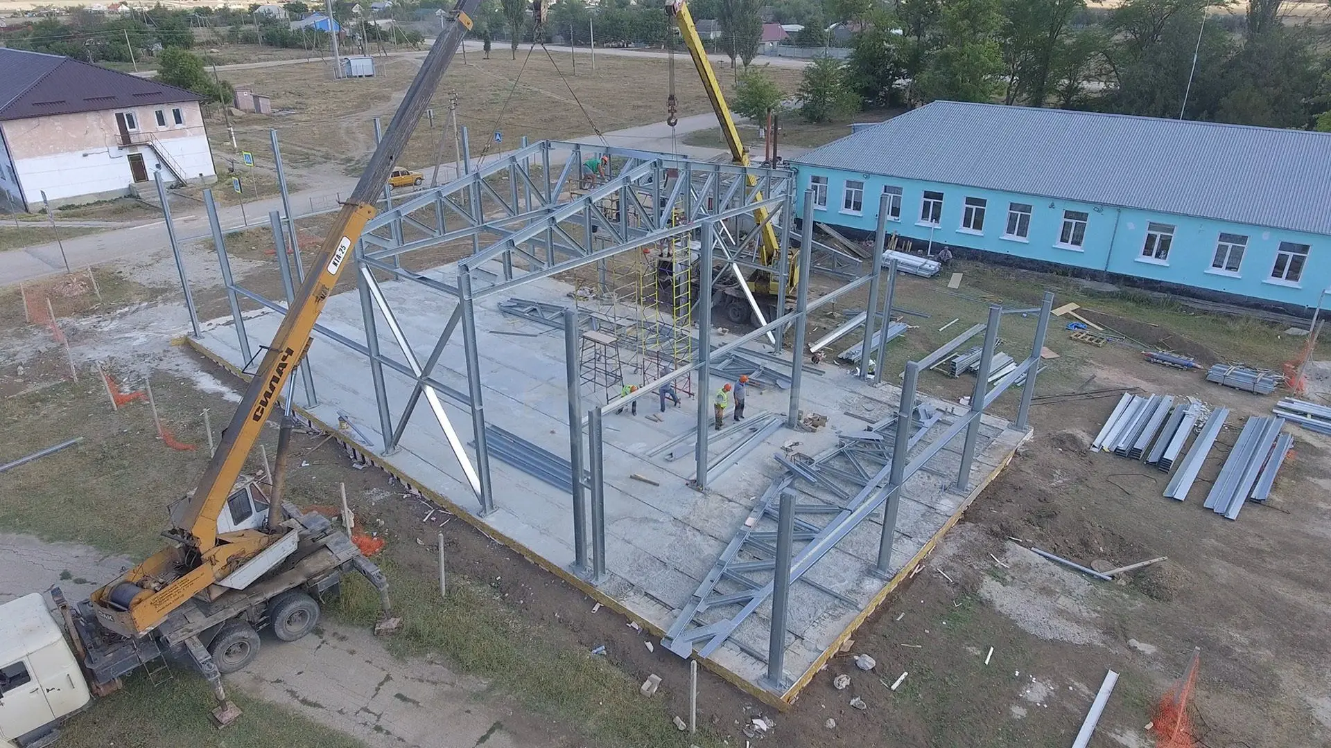 ПК «Веста» объявляет о презентации первого детского спорт зала 15 х 30 х 4.2/7 главе республики Крым в России - Сергею Аксенову