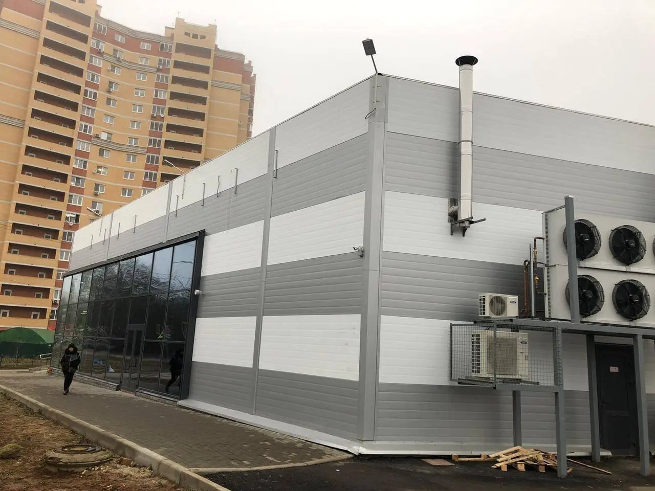 ПК «Веста» объявляет о завершение строительства быстровозводимого магазина 27 х 62 х 7.2 ПЯТЕРОЧКА в г. Пушкино, Россия