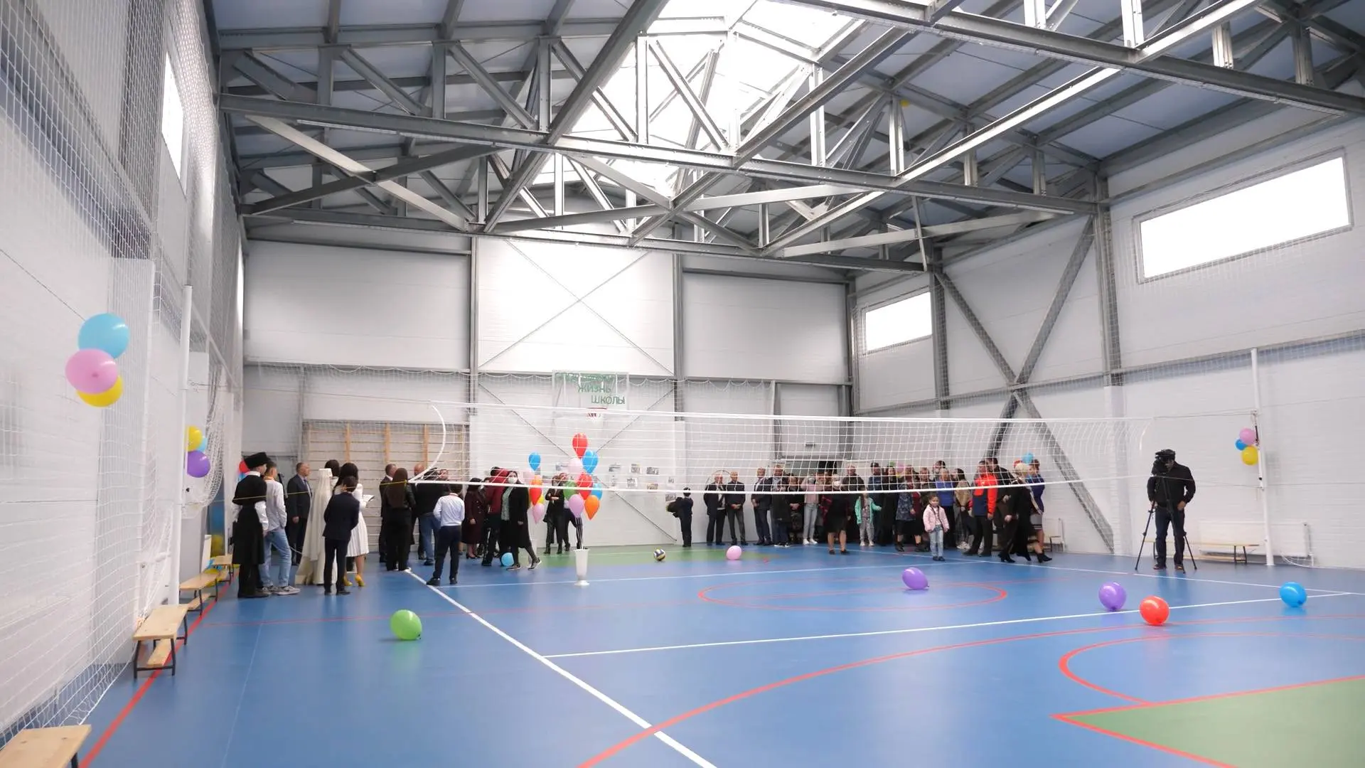 Завод ПК Веста объявляет об экспортном заказе быстровозводимого типового спортивного зала 15х30х7.2 в г. Цхинвал, республика Южная Осетия.