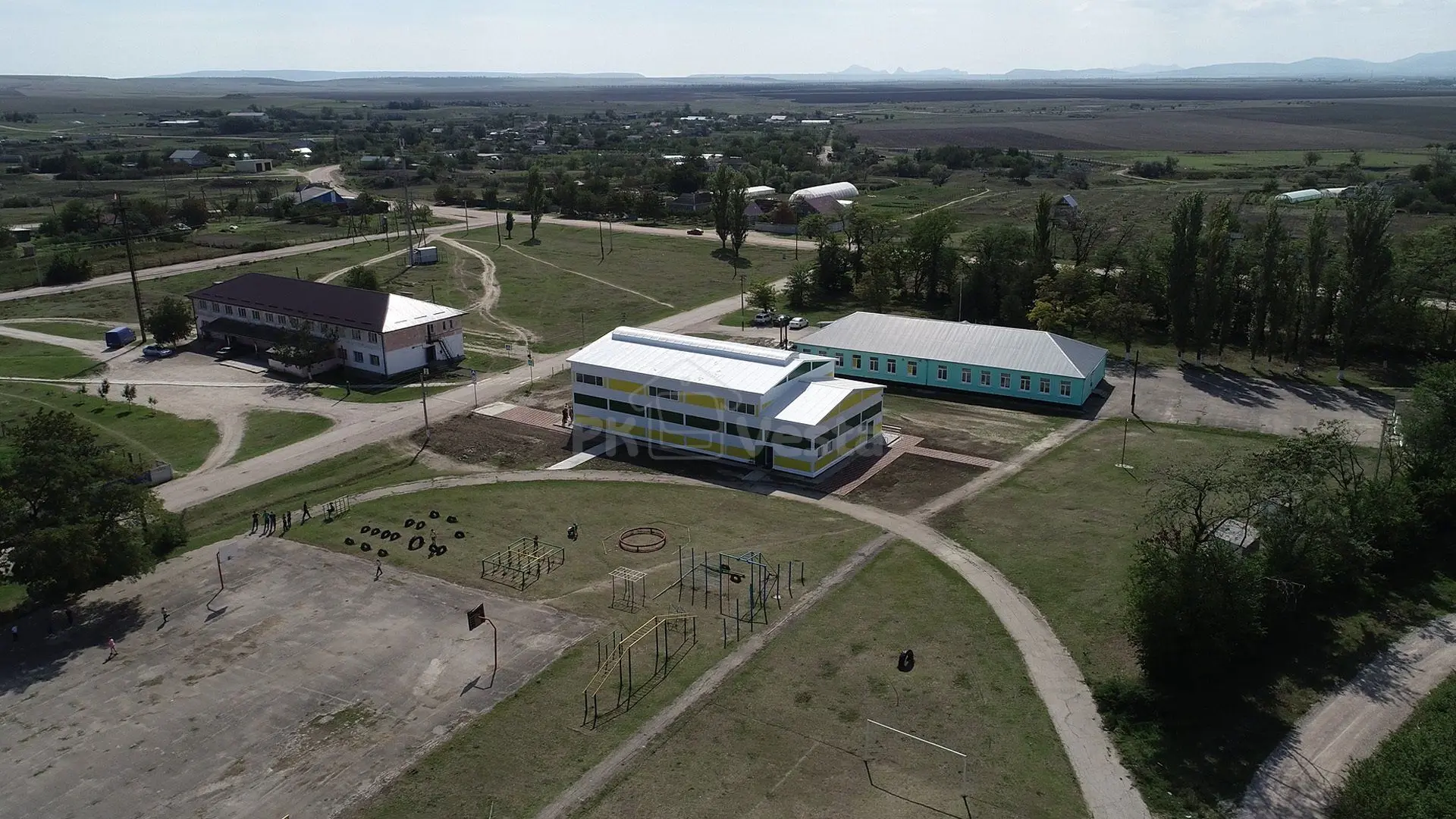 ПК «Веста» объявляет о презентации первого детского спорт зала 15 х 30 х 4.2/7 главе республики Крым в России - Сергею Аксенову