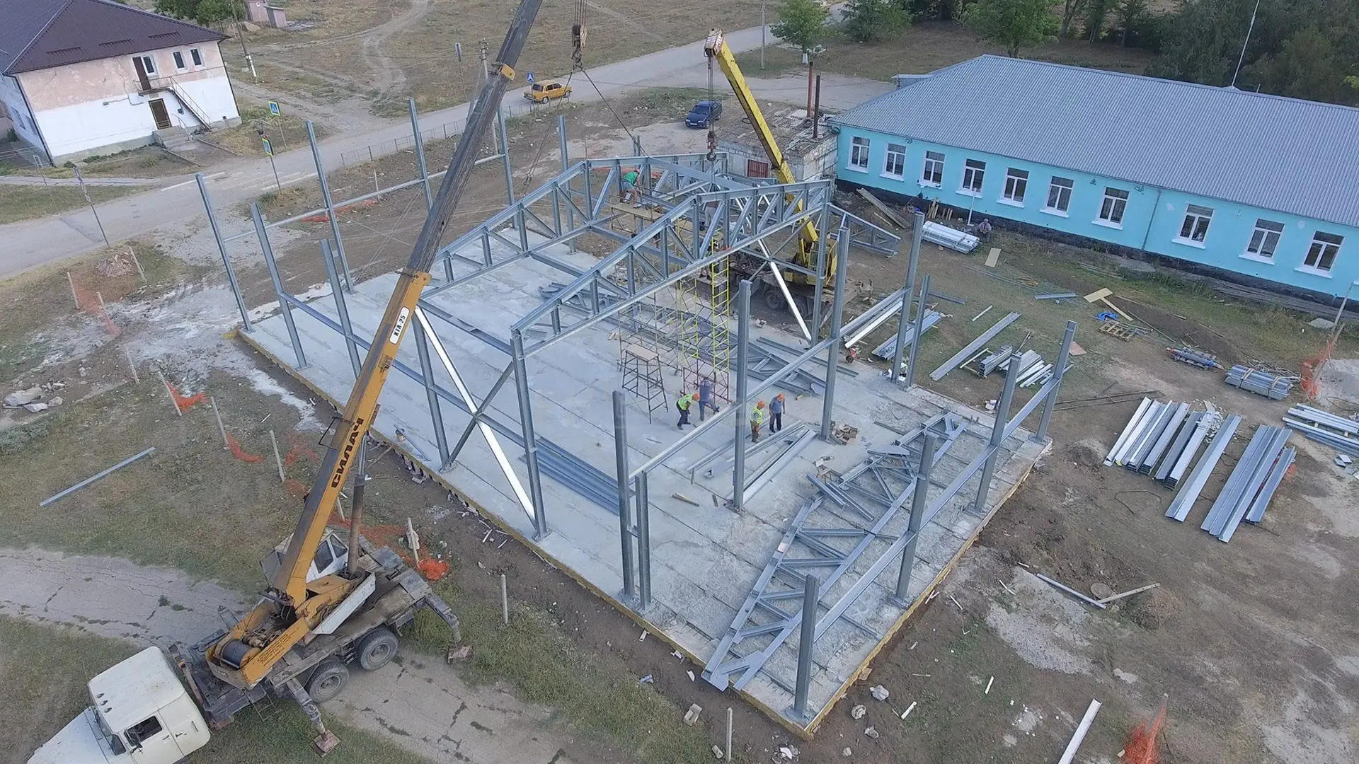 ПК «Веста» объявляет о презентации первого детского спорт зала 15 х 30 х 4.2/7 главе республики Крым в России - Сергею Аксенову