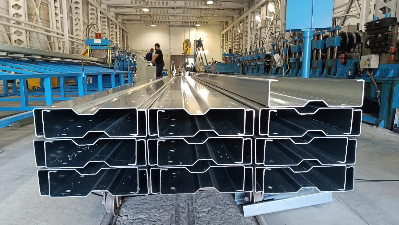 Поздравляем всех с предстоящим Новым 2025г! 