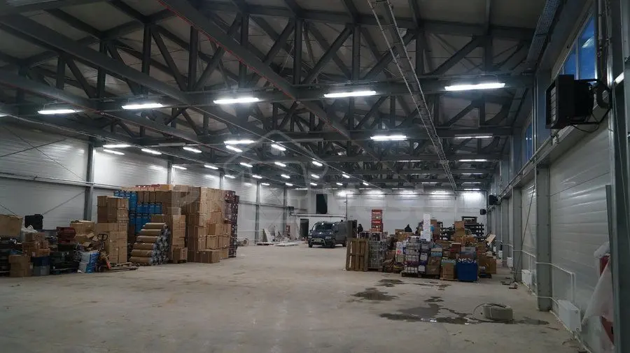 ПК «Веста» объявляет о завершение монтажа быстровозводимого склада для хранения китайских запчастей 15Ш х 42Д х 7В в г. Чехов, Россия