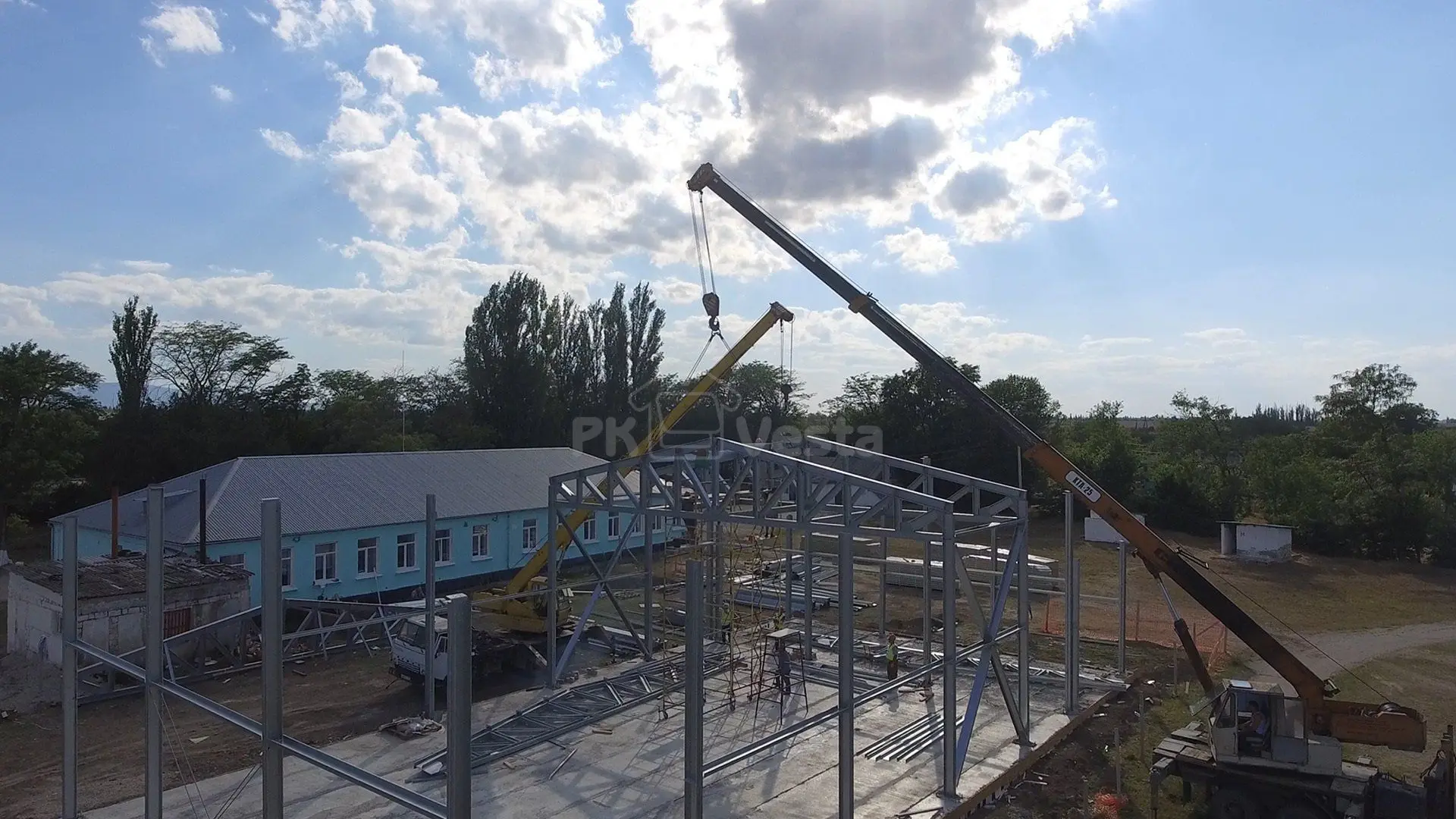 ПК «Веста» объявляет о презентации первого детского спорт зала 15 х 30 х 4.2/7 главе республики Крым в России - Сергею Аксенову