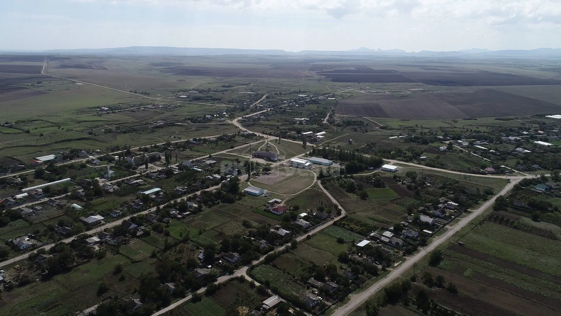 ПК «Веста» объявляет о презентации первого детского спорт зала 15 х 30 х 4.2/7 главе республики Крым в России - Сергею Аксенову