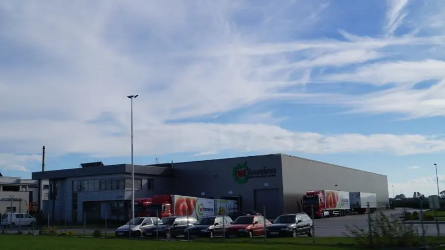 Фотосессия быстровозводимых зданий в Европе